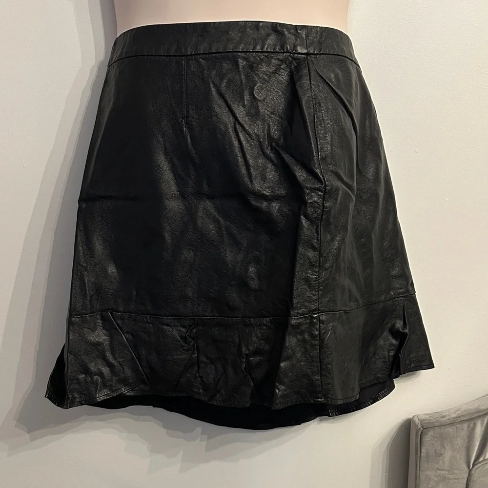 Black plus size pleather Skirt goth skirt y2k - Picture 1 of 4